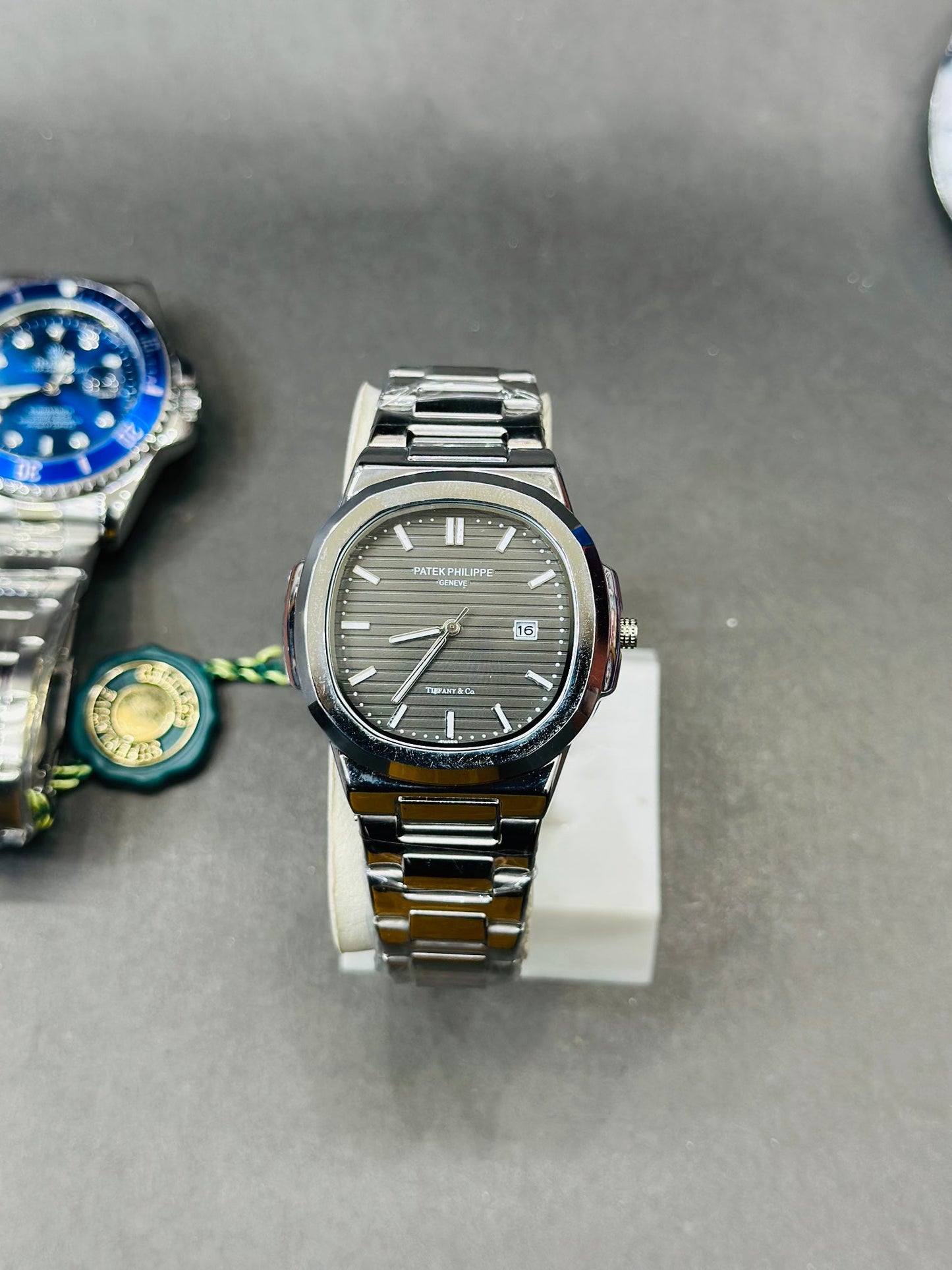 Patek Philippe Genève – Timeless Swiss Masterpiece